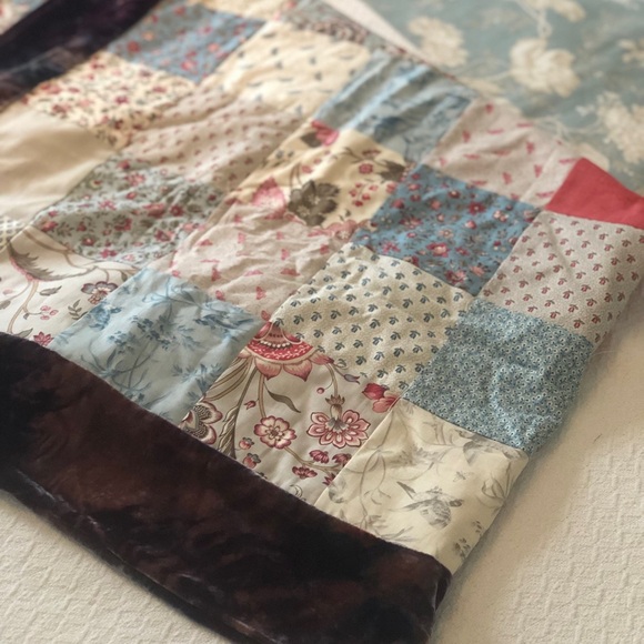 Ooak handmade French general Antoinette Patchwork Velvet Trim Quilt - Picture 7 of 7